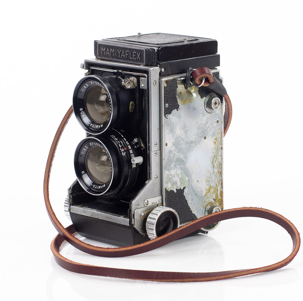 A junkyard Mamiyaflex C2